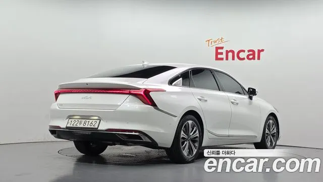 Kia K8 2.5 Бензин 2WD — Фото автомобиля 2