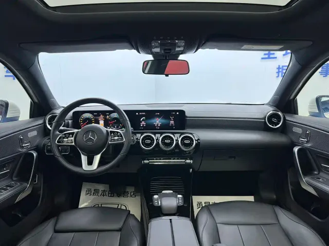 Mercedes-Benz A-Class — Фото автомобиля 18