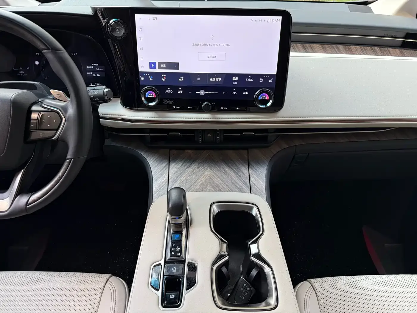 Lexus Lexus LM 2023 500h 6-Seater Prestige Edition — Фото автомобиля 14