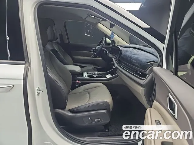 Kia Carnival 4th Gen — Фото автомобиля 17