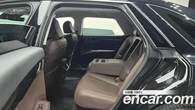 Hyundai Grandeur GN7 — Фото автомобиля 11