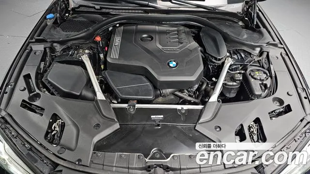 BMW 5 Series G30 — Фото автомобиля 9