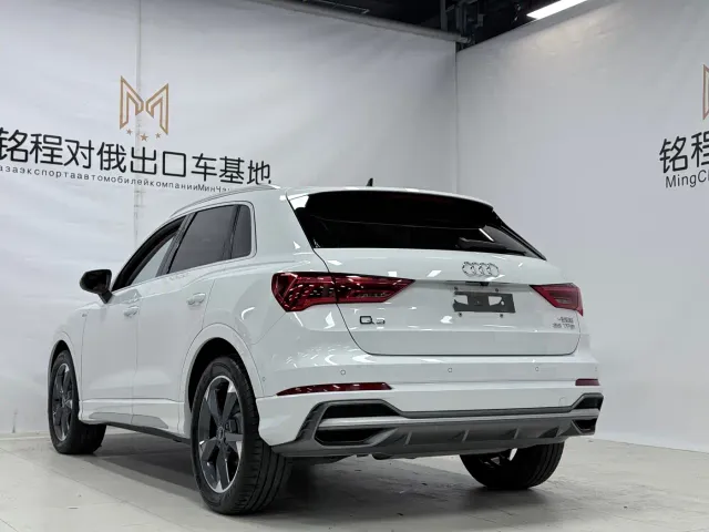 Audi Q3 — Фото автомобиля 6