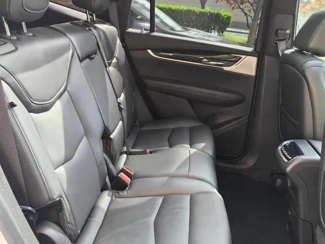 Cadillac XT6 — Фото автомобиля 19