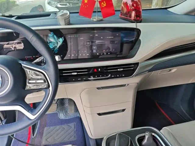 Buick Century — Фото автомобиля 12