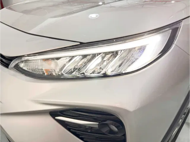 Toyota Wildlander — Фото автомобиля 15