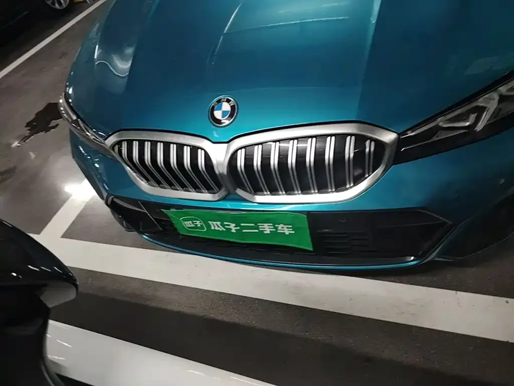 BMW BMW 3 Series 2023 320Li M Sport Package — Фото автомобиля 2