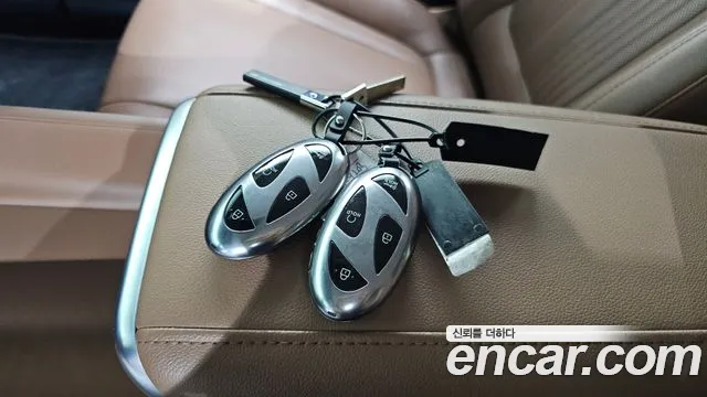 Hyundai Grandeur GN7 — Фото автомобиля 23