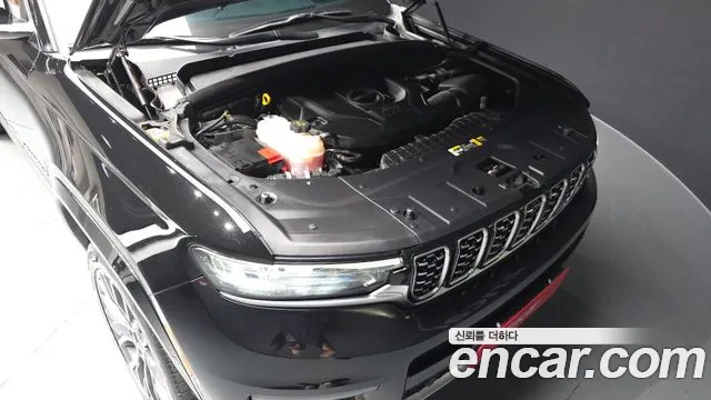 Jeep Cherokee Grand Cherokee(WL) L 3.6 Summit Reserve — Фото автомобиля 6