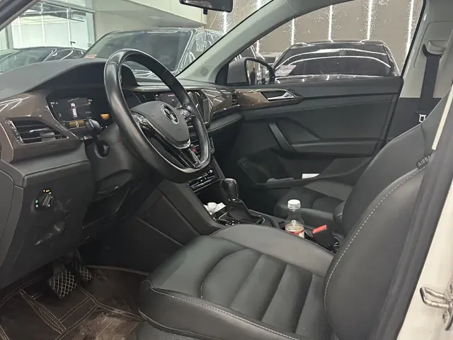 Volkswagen Tharu — Фото автомобиля 3