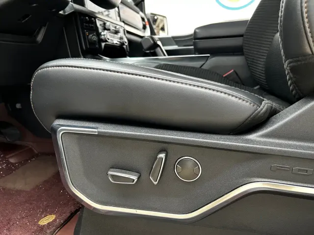 Ford F-150 Raptor — Фото автомобиля 9