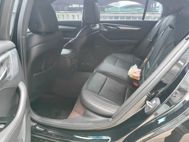 Cadillac CT5 — Фото автомобиля 8