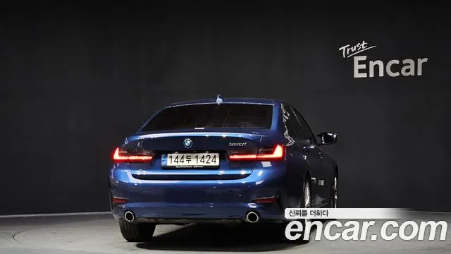BMW 3-Series — Фото автомобиля 4