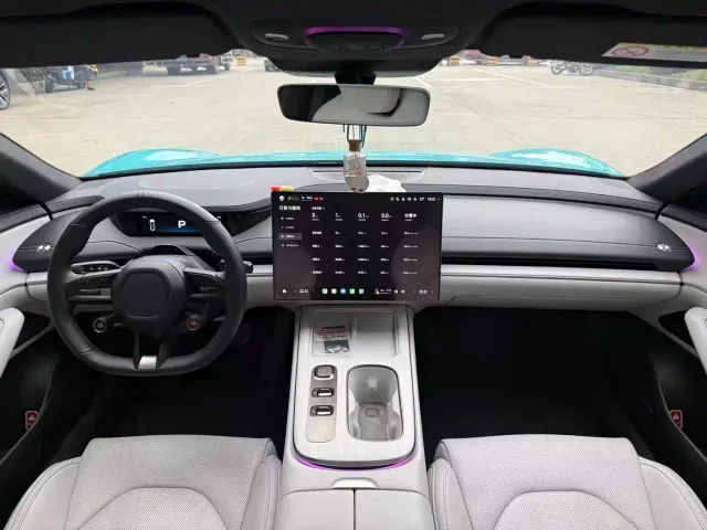 Xiaomi SU7 — Фото автомобиля 6