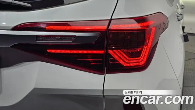 Kia Seltos — Фото автомобиля 23