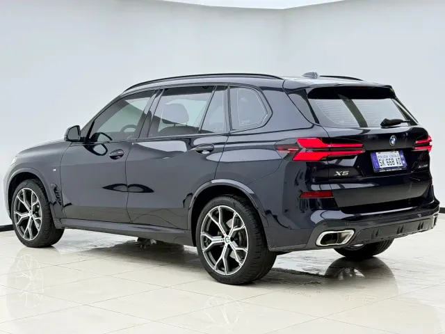 BMW X5 — Фото автомобиля 15