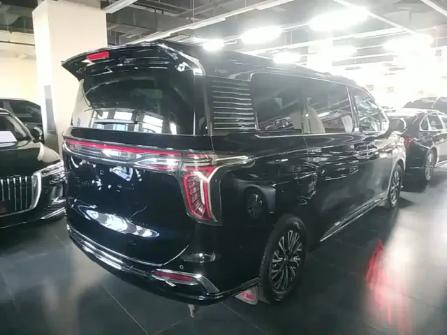 Hongqi HQ9 PHEV — Фото автомобиля 6