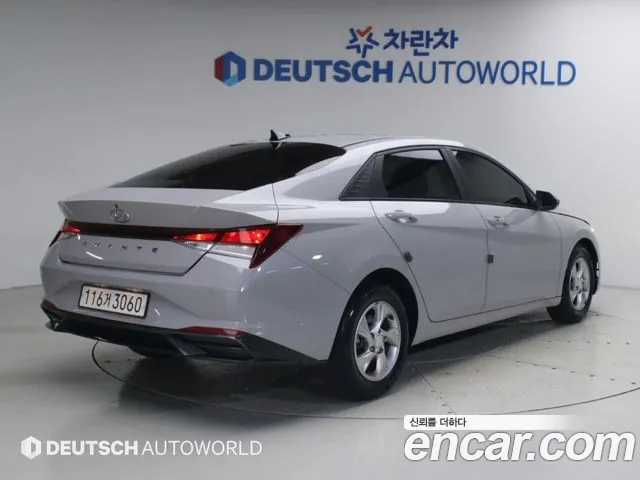 Hyundai Avante CN7 — Фото автомобиля 4