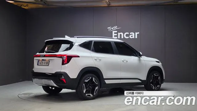 Фотография автомобиля — Kia Seltos Seltos (New)