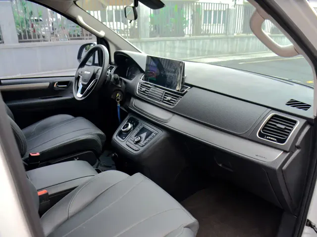 Maxus G20 — Фото автомобиля 13