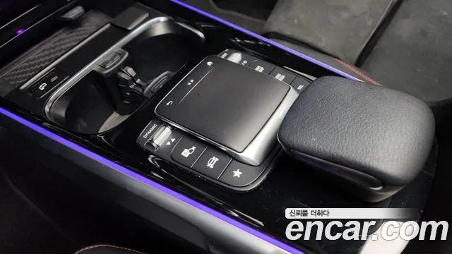 Mercedes-Benz GLB-Class — Фото автомобиля 27