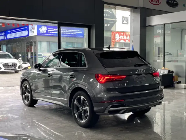 Audi Q3 — Фото автомобиля 15