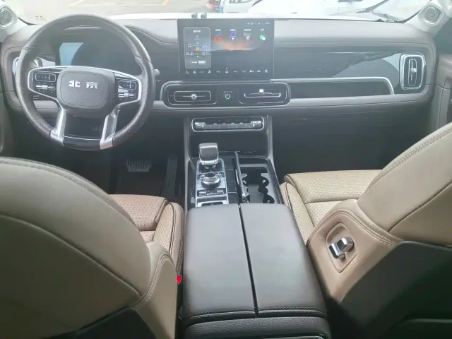 BAIC BJ60 — Фото автомобиля 8