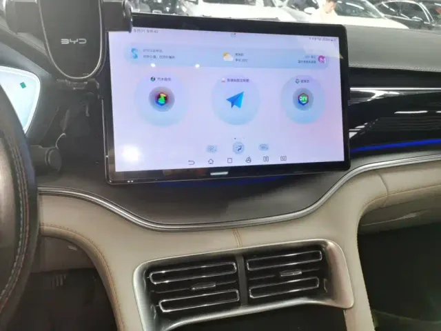 BYD Song PLUS — Фото автомобиля 12