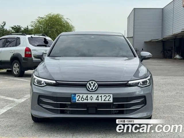 Volkswagen Golf Golf 8 поколение 2.0 TDI Prestige — Фото автомобиля 3