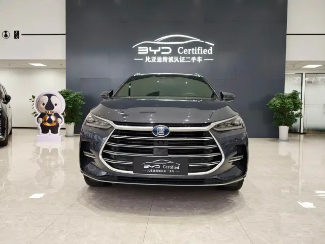BYD Tang — Фото автомобиля 2