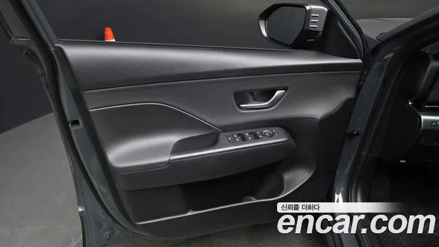 Hyundai Kona SX2 — Фото автомобиля 24