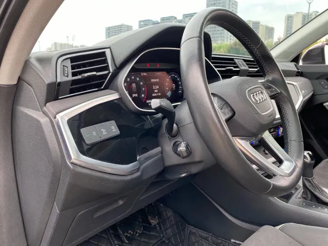 Audi Q3 — Фото автомобиля 15