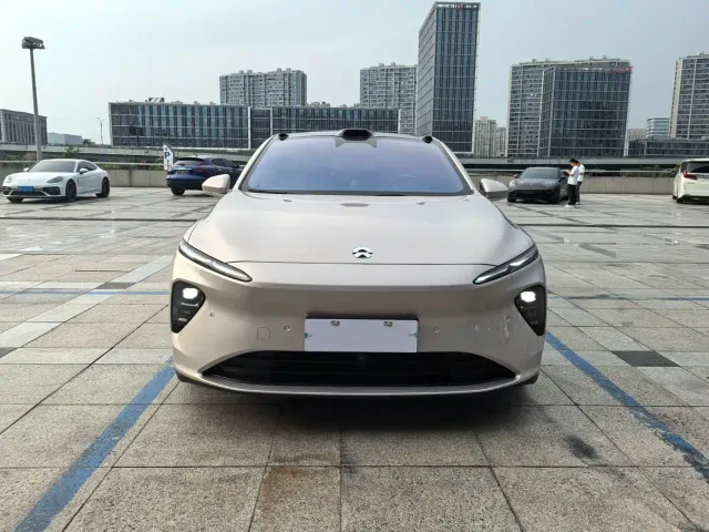 Nio ET7 — Фото автомобиля 2