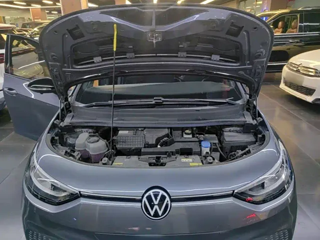 Volkswagen ID.3 — Фото автомобиля 19