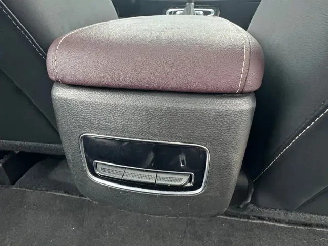 GAC Trumpchi M6 — Фото автомобиля 11