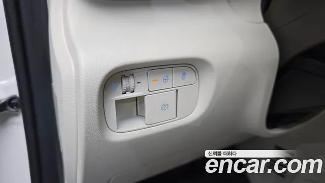 Hyundai Casper Electric — Фото автомобиля 24