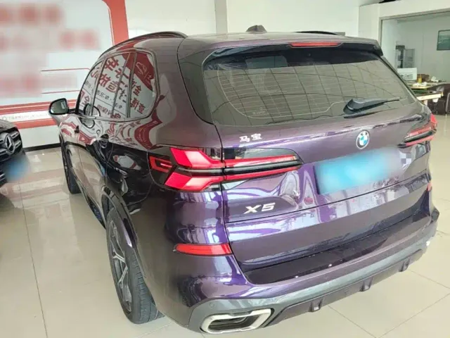BMW X5 — Фото автомобиля 4