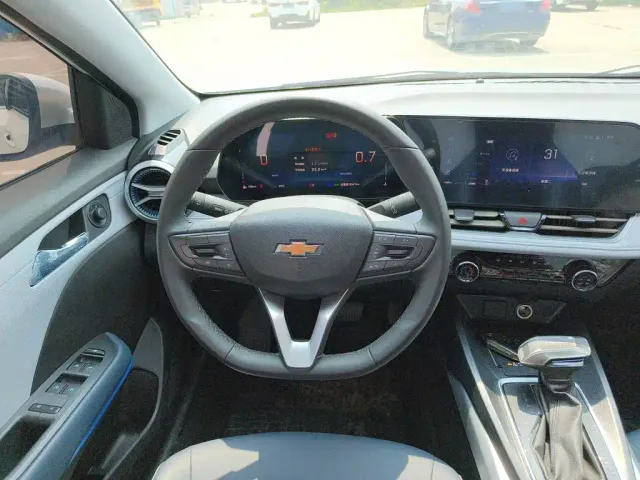 Chevrolet Monza — Фото автомобиля 6