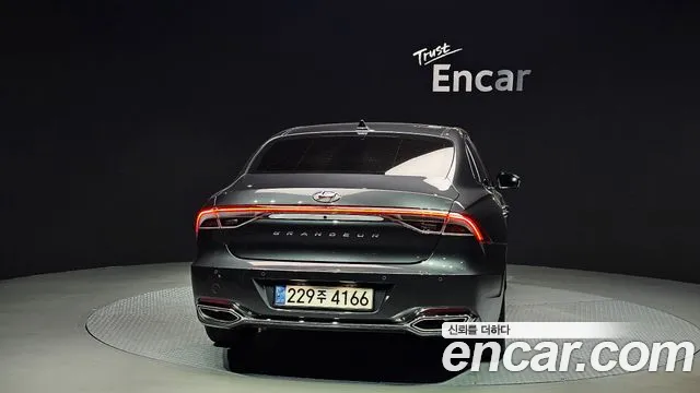 Hyundai Grandeur Новый Grandeur IG — Фото автомобиля 4