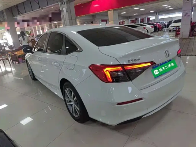 Honda Civic — Фото автомобиля 4