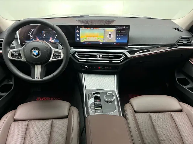 BMW 3 Series — Фото автомобиля 12