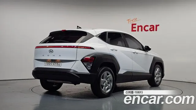 Hyundai Kona SX2 — Фото автомобиля 2