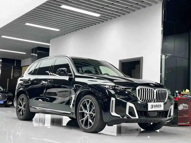 BMW X5 — Фото автомобиля 3
