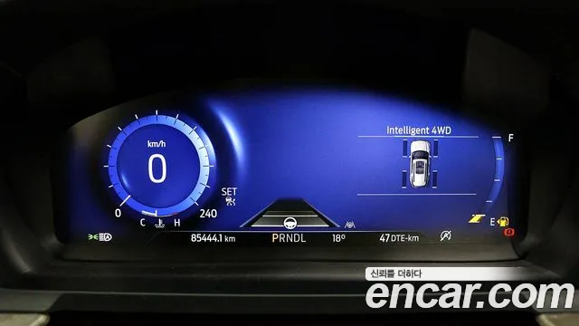 Ford Explorer — Фото автомобиля 15