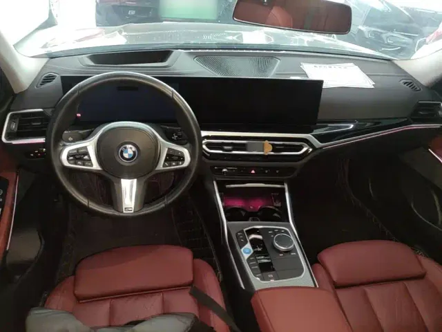 BMW i3 — Фото автомобиля 9