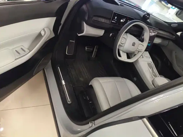 Nio EC7 — Фото автомобиля 15