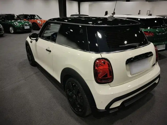 MINI Hatch — Фото автомобиля 4