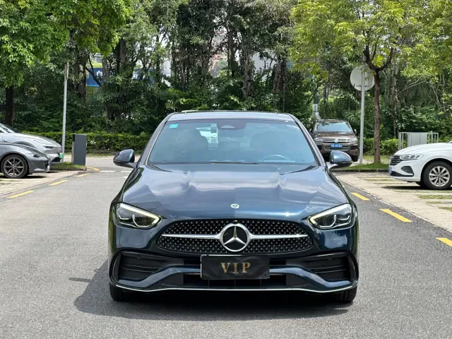 Mercedes-Benz C-Class — Фото автомобиля 2
