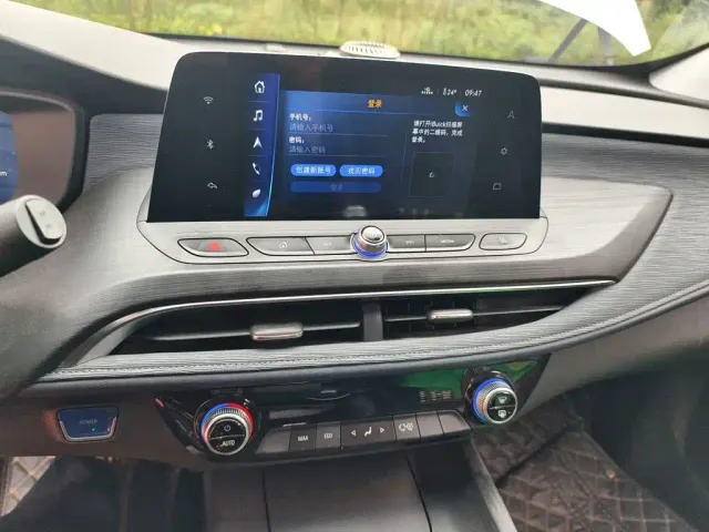Buick Velite 6 — Фото автомобиля 5