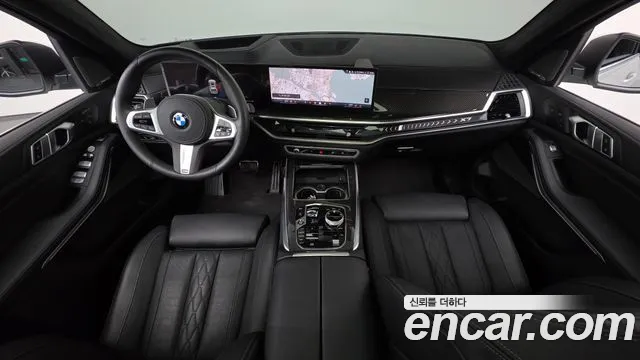BMW X7 — Фото автомобиля 3